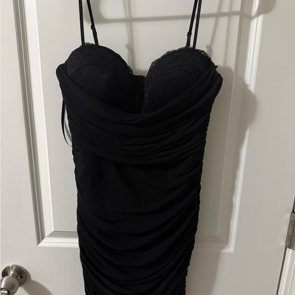 Windsor Black Lace Ruched Bodycon Dress - NWT